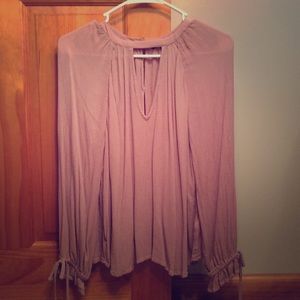Women’s Small Top